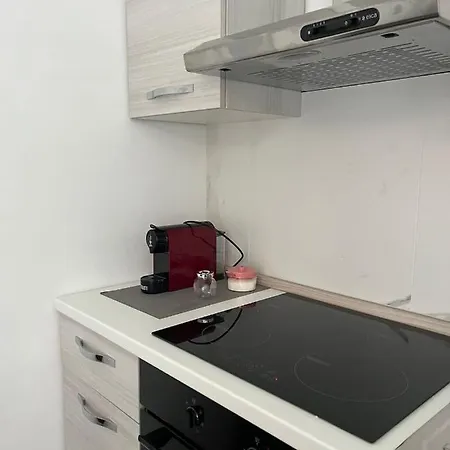 Apt. N. 5