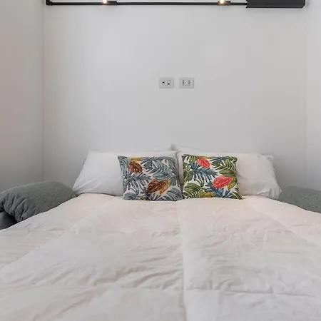 Easylife - - Masera 10 - Porta Venezia *