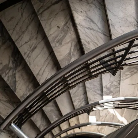 Three Bedroom In The Centre Of The ميلان