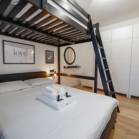 Appartement Vallarsa 10 - Int.01