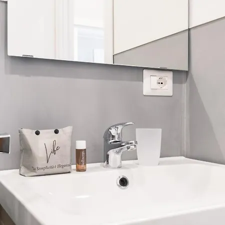 Easylife - - Novi 2 - Navigli ميلان