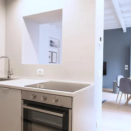 Apartment Easylife - - Lanzone 39 - Sant'ambrogio Milan