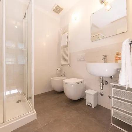 Luxury 1 Bedroom Navigli Loft Lejlighed *