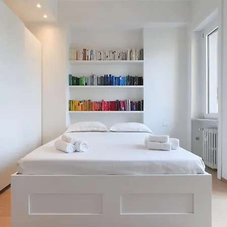 Contempora - 2-beds, 2 Baths With Balcony - Guastalla *