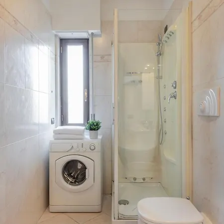 Ferrucci, 6 - Monolocale Al Settimo Cielo Appartement *