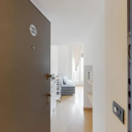 Guesthost - Magenta Long Let Apts Apartamento Milão