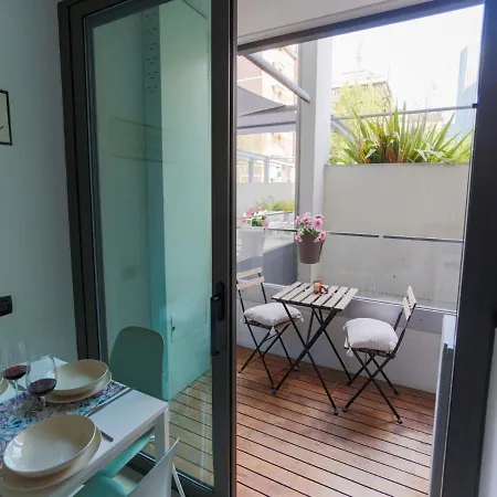 Апартаменты The Best Rent - With Terrace And Jacuzzi