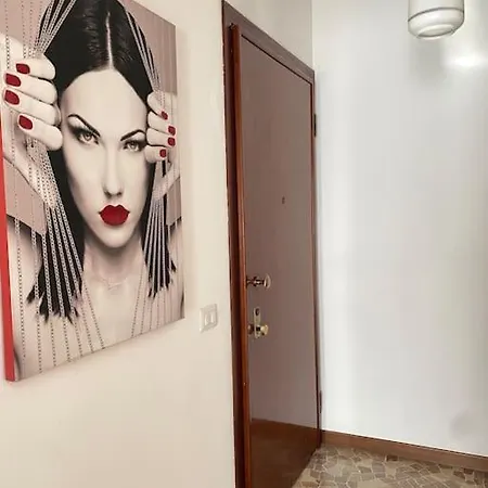 Centralissimo Trilocale A Pochi Passi Dal Duomo *