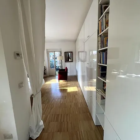 Apartment Sotto Il Bosco Verticale House Mailand