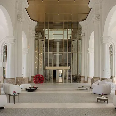 فندق Nh Collection Life 4*