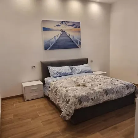 דירה Bilocale Con Park Privato