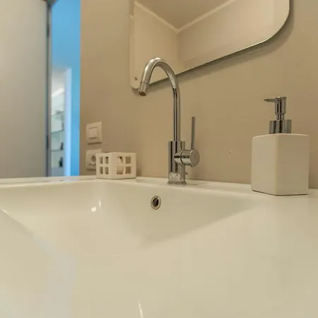 Appartement Skyattic - 801 - Citylife - 1 Min Domodossola M5 Milan