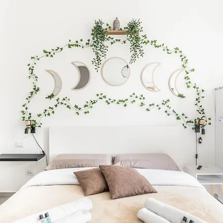 Eden House Sansiro-duomo Netflix & Design 米兰