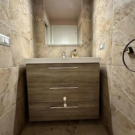 Appartamento Loft Moderno Con Terrazzo