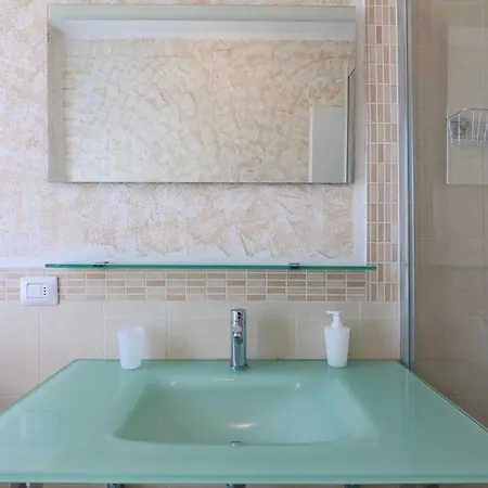 Primopiano - Bonomi Apartmán *