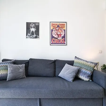 Primopiano - Bonomi Apartmán Milán