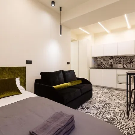 Pay60 -Crescenzago- Luxury Yellow House Apartment