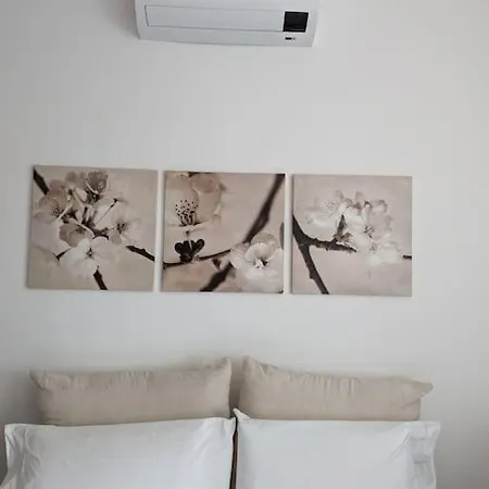 Modern And Comfortable Near The Subway Milánó