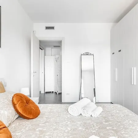 Harmony House - Rho Fiera 6min - Free Parking - Terrace Apartman *