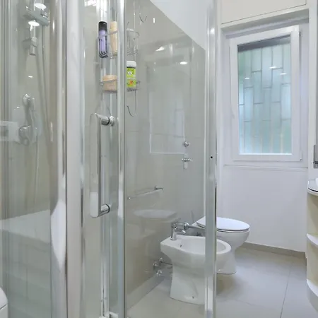 Lights Penzion Milán