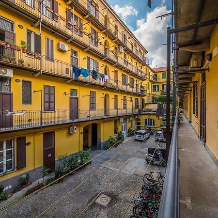 Duomo In 10 Minutes - Quiet With Free Netflix And Wifi * Милан