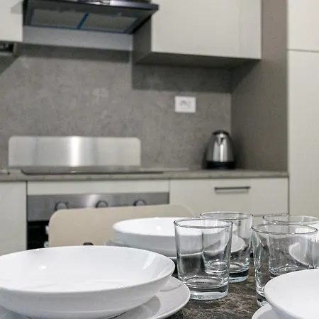 Apartament Im - Napo Torriani Stazione Mediolan