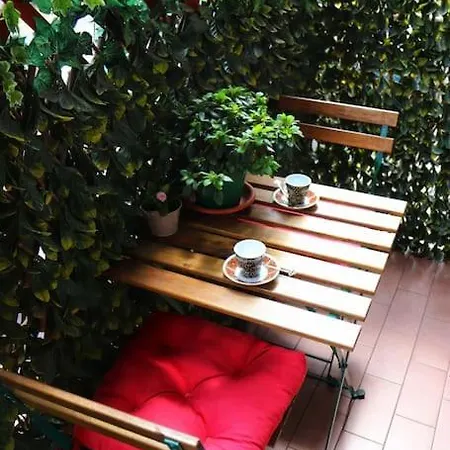 La Dolce Luxury Apartment-via Solari Διαμέρισμα