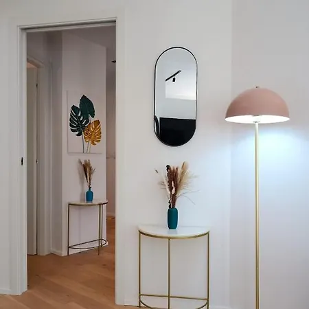 Repubblica Iii-hosted By Sweetstay * Милан