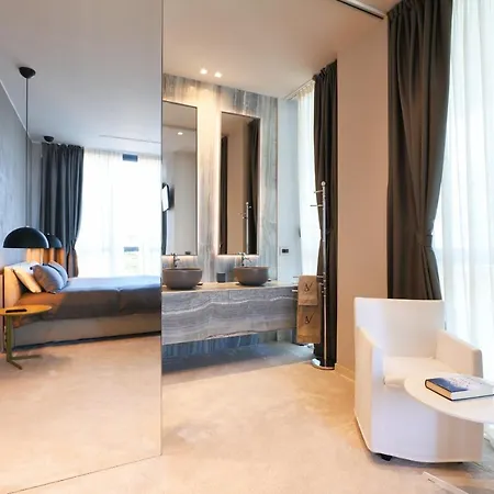 Appartamento Luxury In Bosco Verticale Isola *