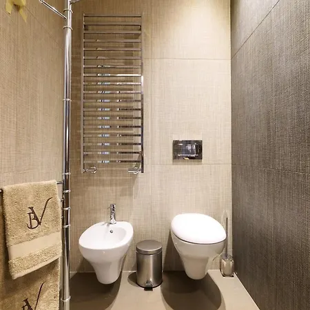 Luxury In Bosco Verticale Isola Apartament
