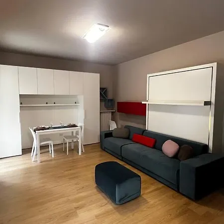 아파트 Urban House - Comfy Flat Navigli Center
