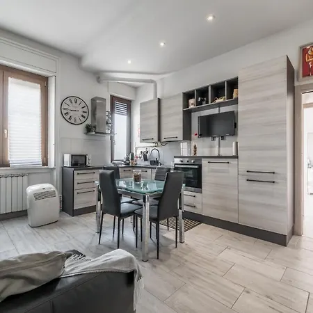 Nolo's Nest - Close To Station Appartement *