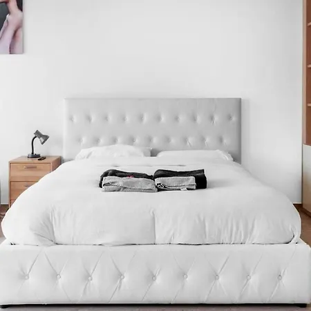 Moncler House Navigli