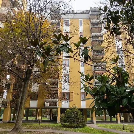 Moncler House Navigli 아파트 밀라노