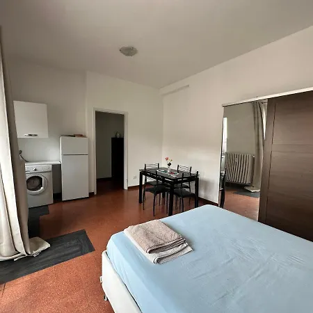 For Work And Leisure Hotel *