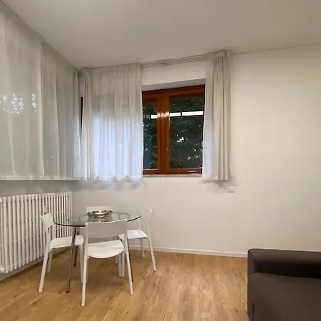 San Siro-city Life Elegant W/ Private Tennis Appartement