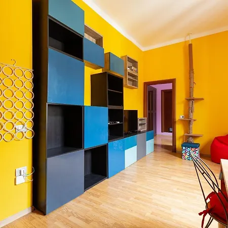Viale Umbria Colorful Milano