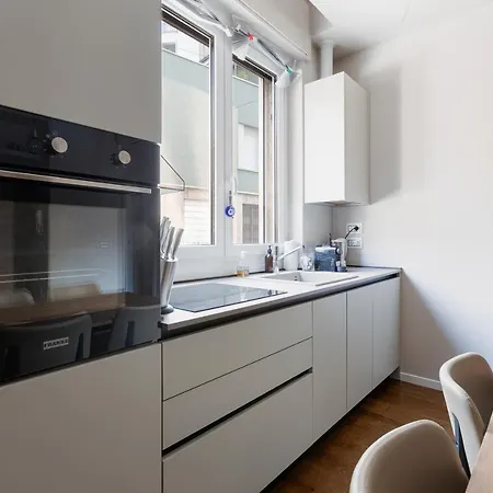 Guesthost - Bullona Bright&design - M5 Gerusalemme * Mailand