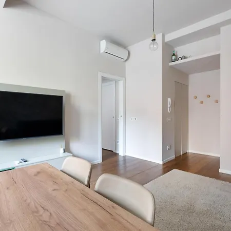 Guesthost - Bullona Bright&design - M5 Gerusalemme Apartment