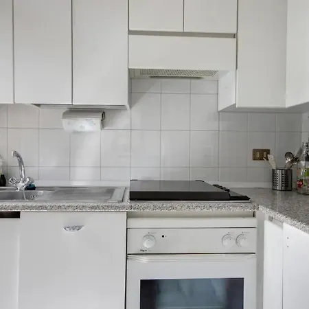 Milanrentals - Lotto Apartment Milan