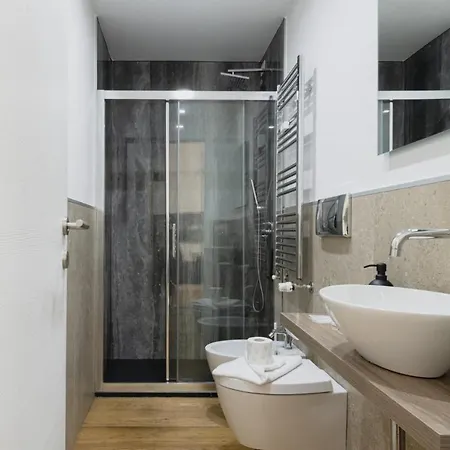 Easylife - Eleganza E Comfort Nel Cuore Di Isola Milan