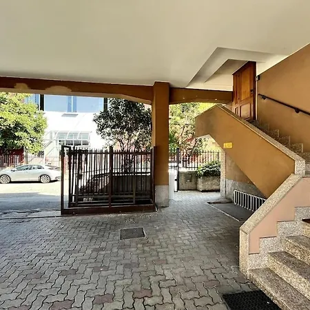 Apartman - Magistretti. Ampio Bilocale Milánó