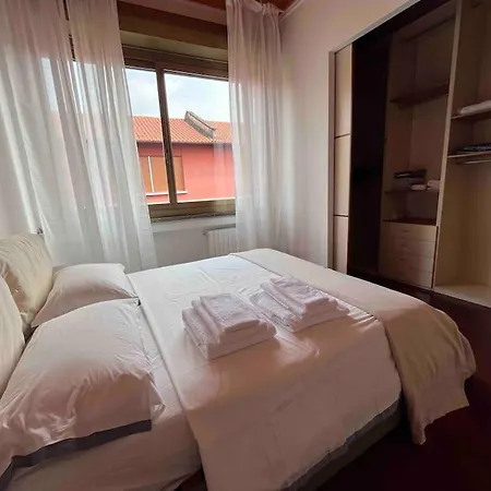 - Magistretti. Ampio Bilocale Apartman