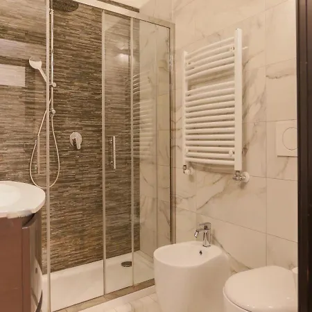 The Rent - Modern In The Center *