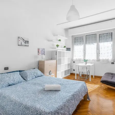 Apartment Pe1 -corso Buenos Aires- 10 Minutes From The Duomo Milan