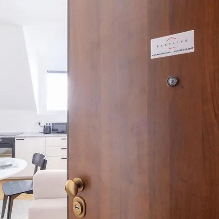 Apartment Easylife - - Chieti 5 - Arco Della Pace Milan