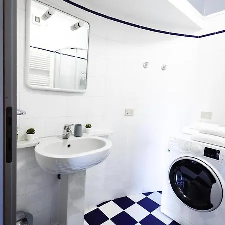 The Of Fame - Bosco Verticale View アパート ミラノ