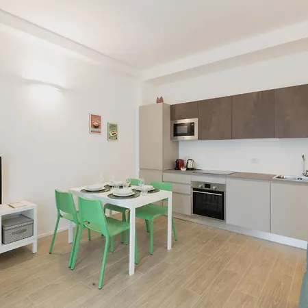 Easylife - Milano- Privata Angera 10d -