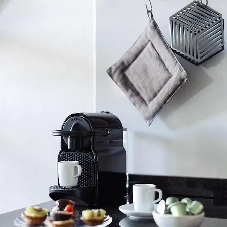 The Of Fame - Bosco Verticale View アパート ミラノ