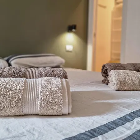 Apartament Max's House *